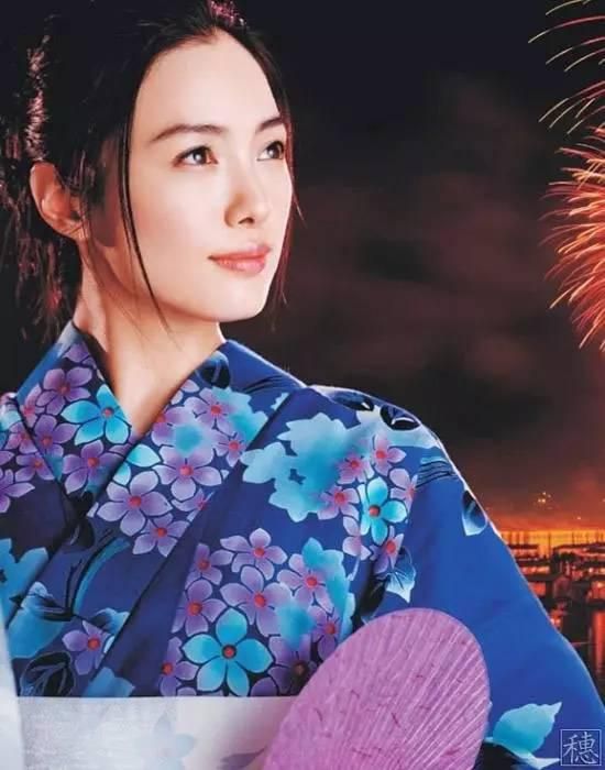 美女老师被爆操